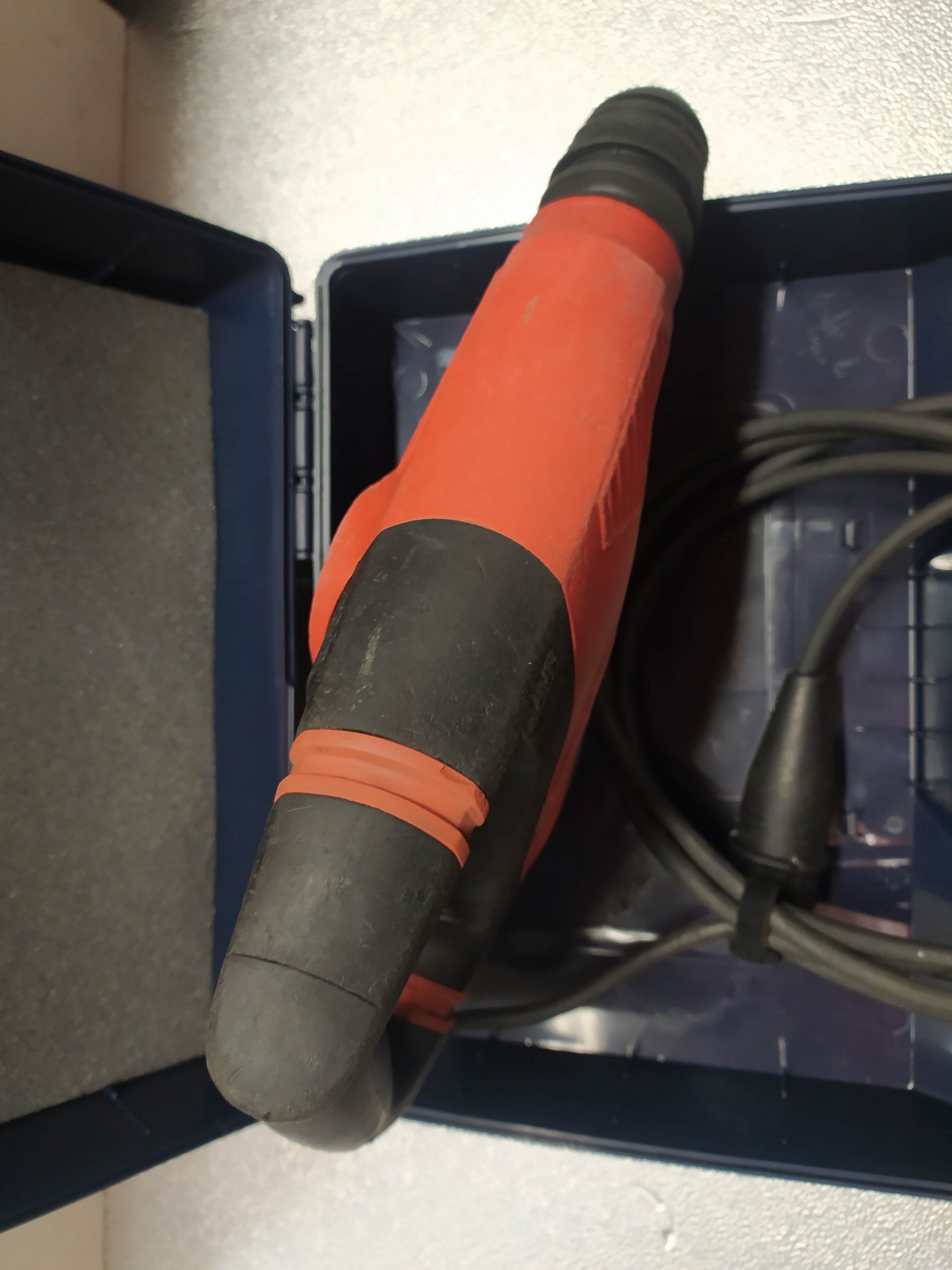 HILTI TE 30-C MARTILLO PERFORADOR ELECTRICO - Imagen 4