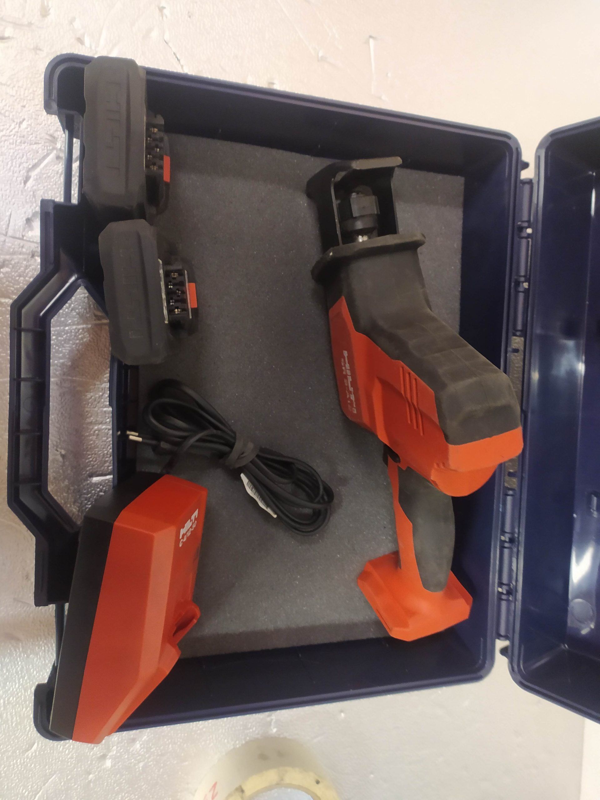 SR 2-A12 HILTI SIERRA DE SABLE A BATERÍA KIT - Imagen 5