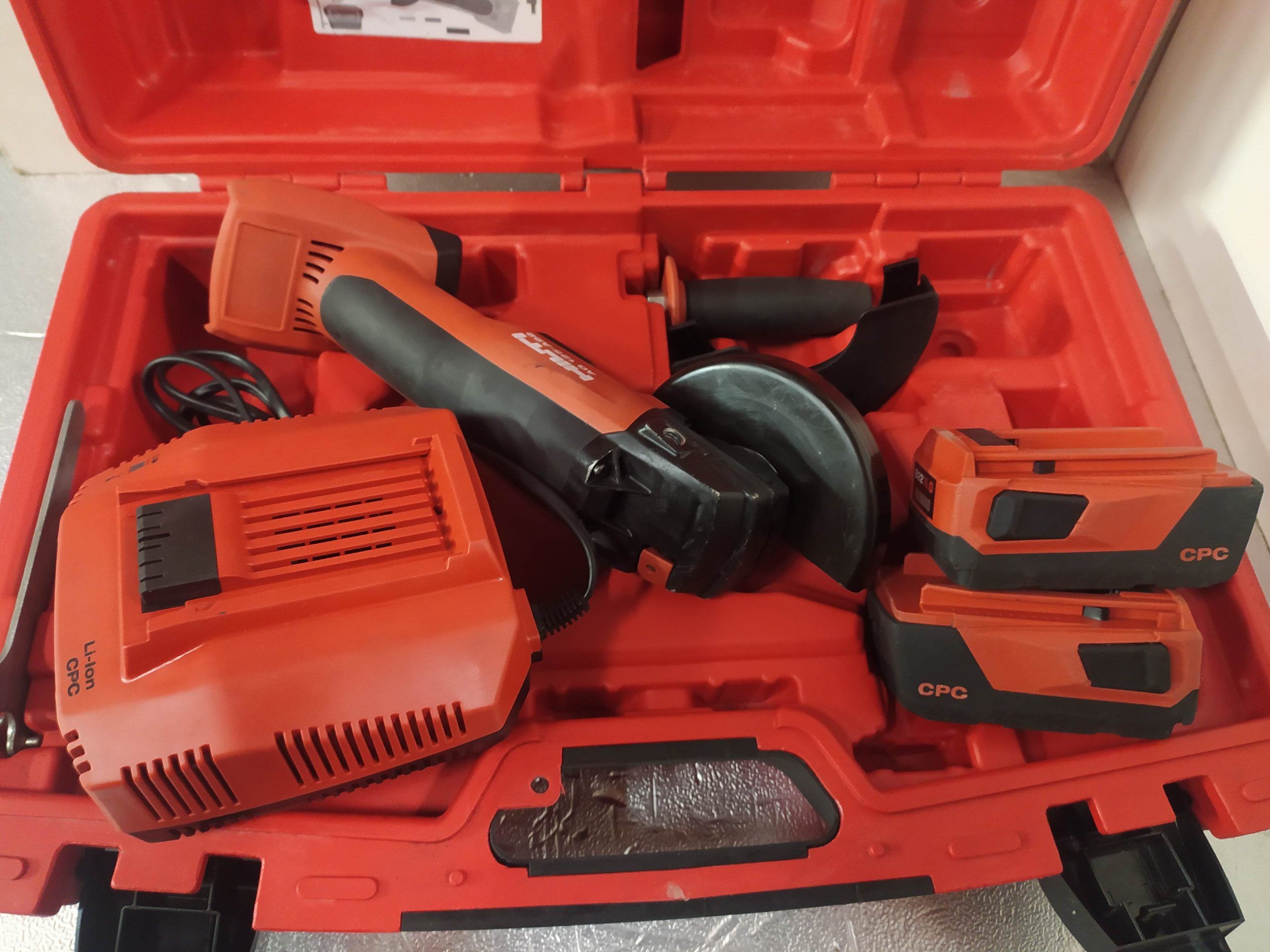 AG 125-A22 HILTI AMOLADORA A BATERÍA KIT - Imagen 3