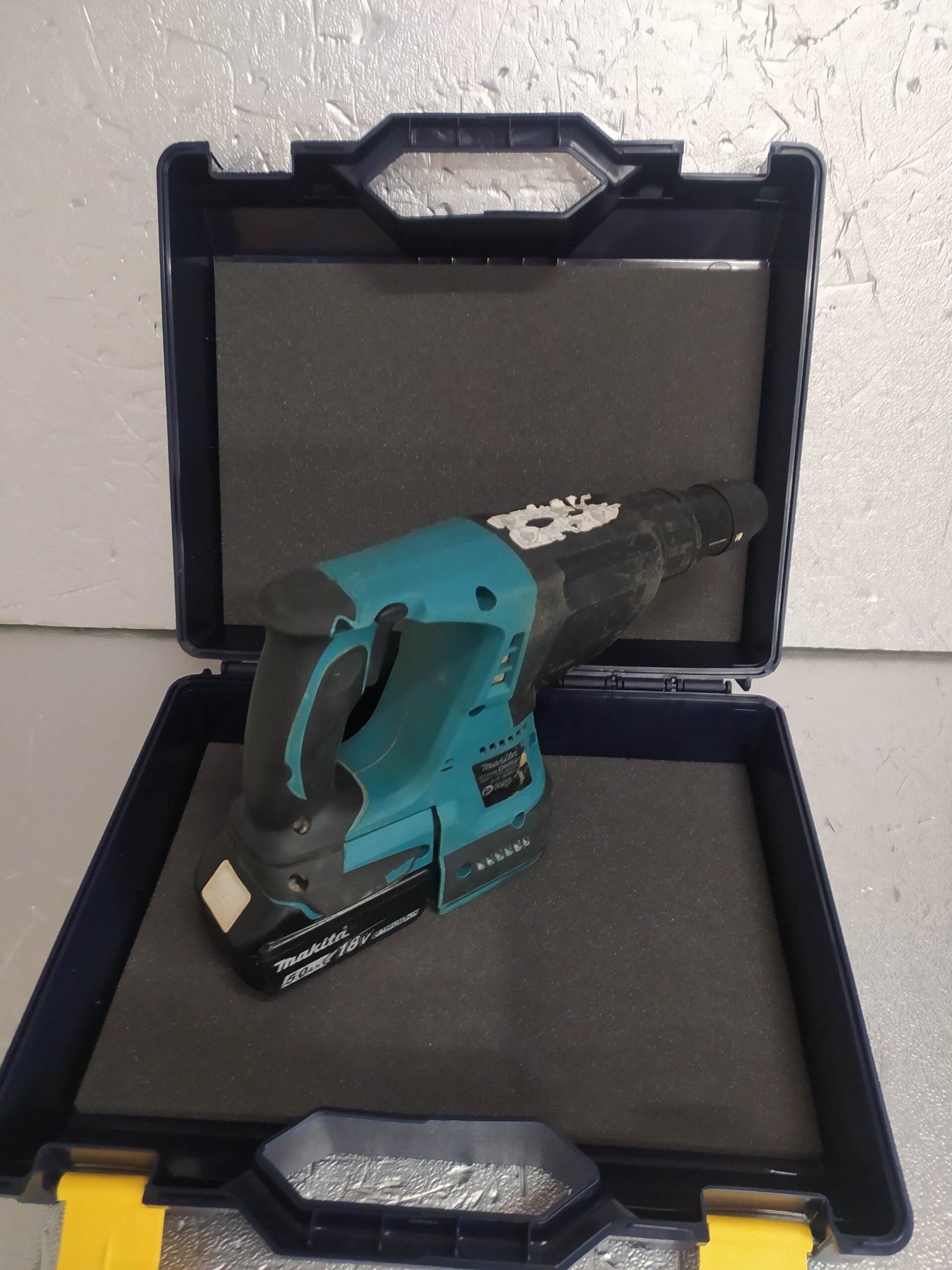 DHR243 MAKITA MARTILLO LIGERO - Imagen 2